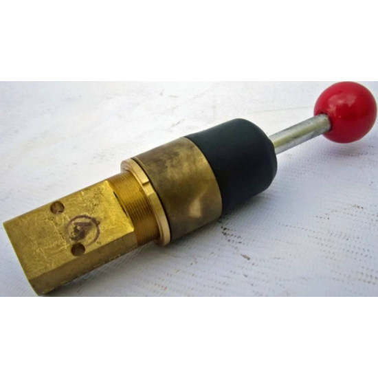 BHK-3208-S Three Way Valve Air Valve- Versa image