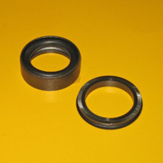 9W7232 Seal Group image