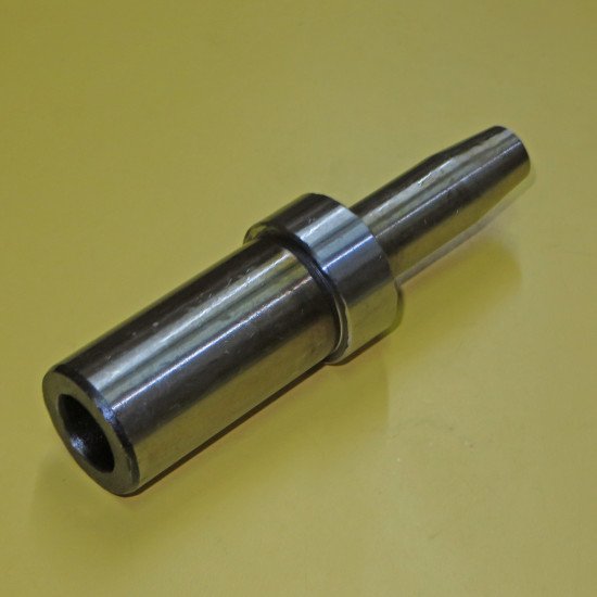 Showing image for 1354928 Shaft, Water Pump 1354928 Shaft, Water Pump Water Pumps & Components image