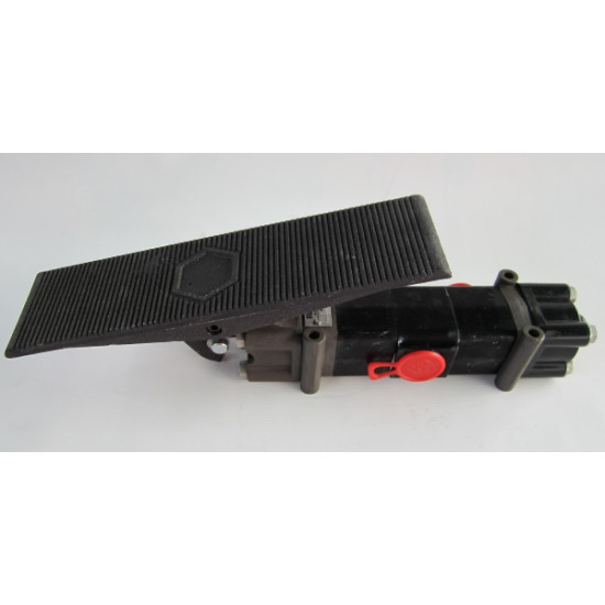 Control Air Foot Valve 1/2